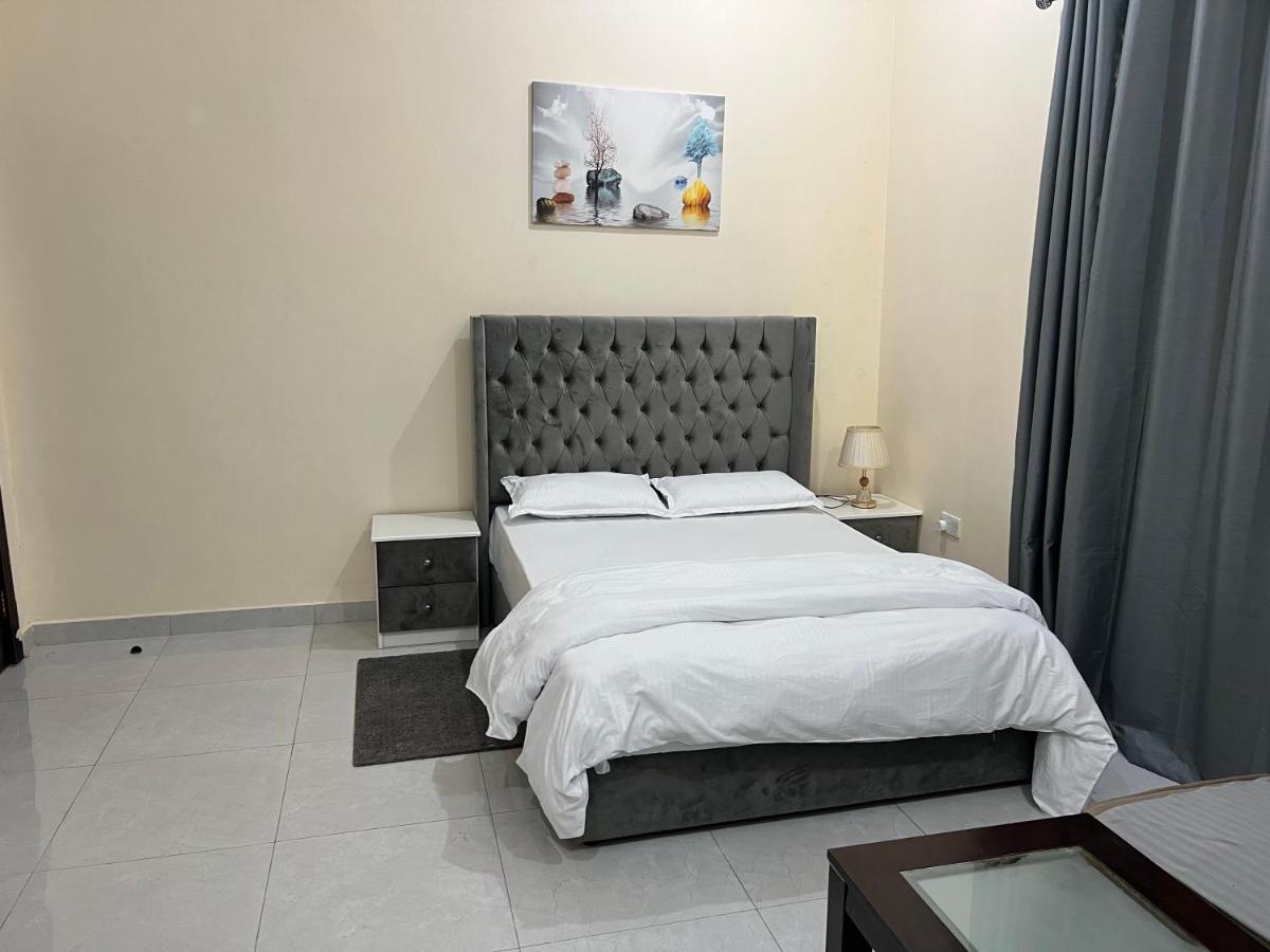 Cozy Private Studio Apartment Near Airport Abu Dhabi Exterior photo